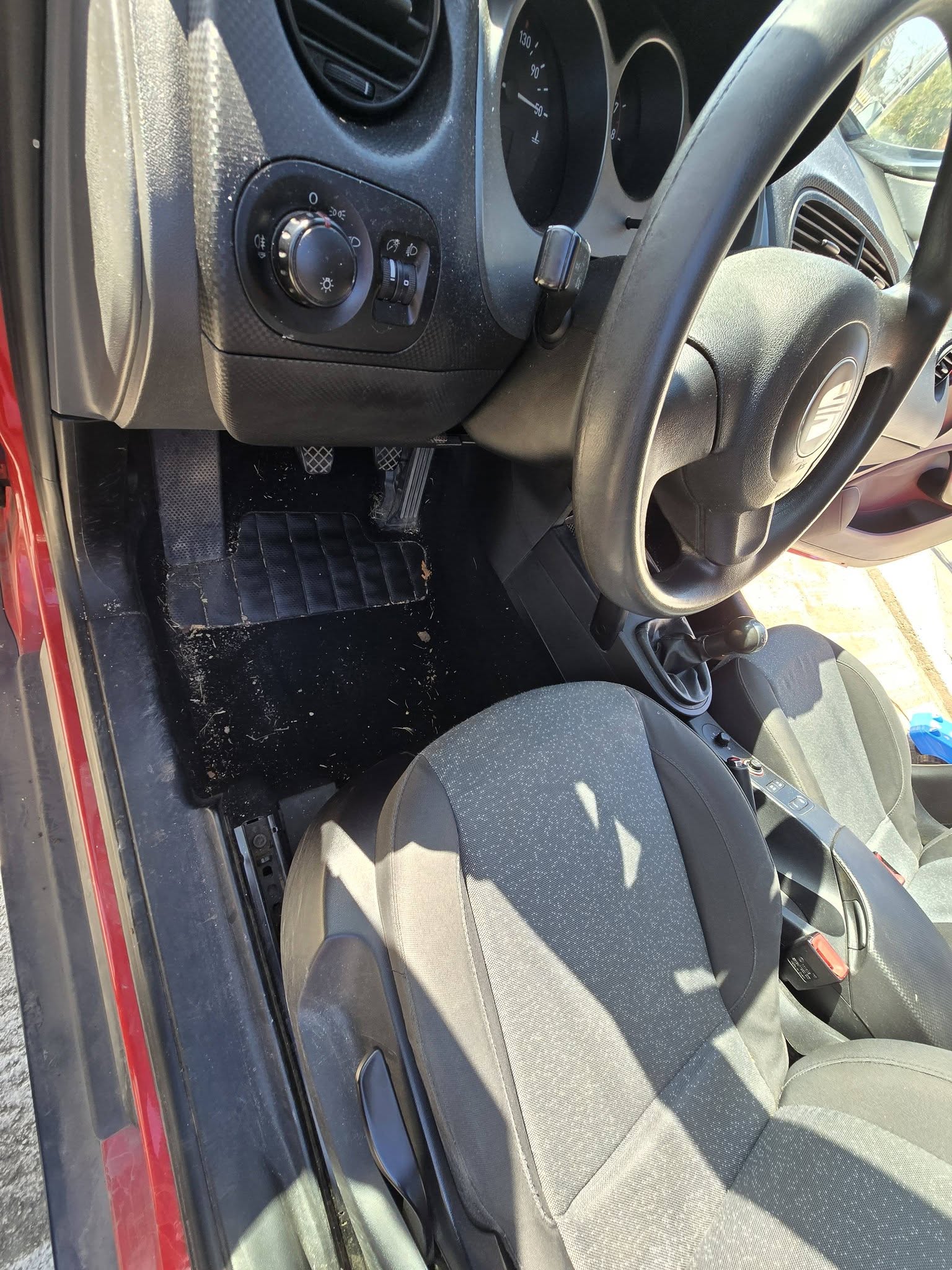 Beltér tisztítás – Előtte